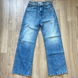 MOTHER The Lasso Sneak Jeans